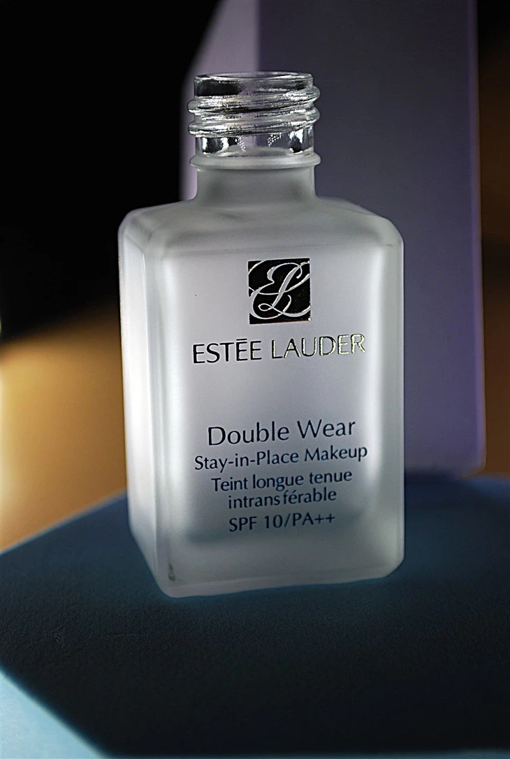 Satin Effect For Glass Cosmetic Bottle